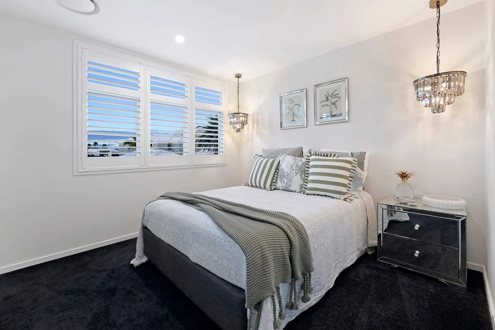 Additional image 20 of 8 Queen Guineveres Place, Sovereign Islands QLD 4216