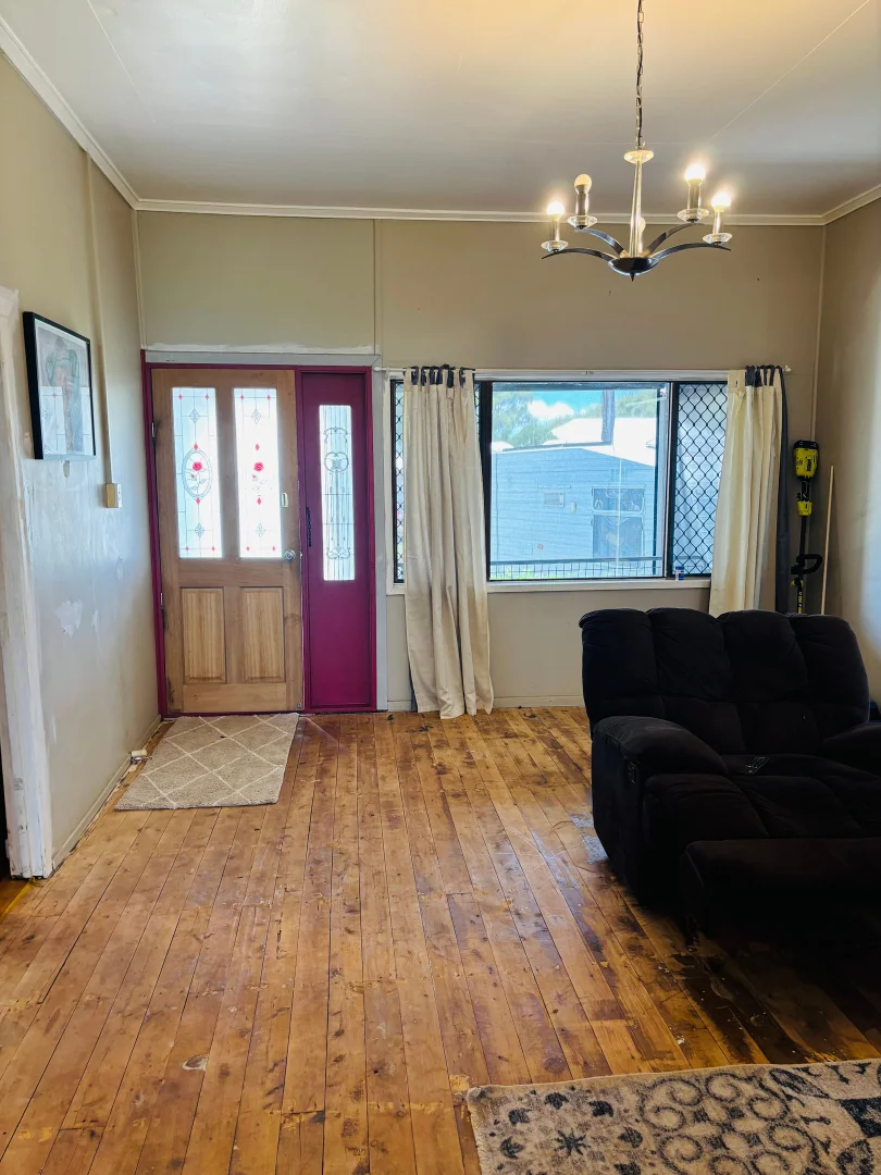 Additional image 4 of 46 Weetwood Street, Newtown QLD 4350