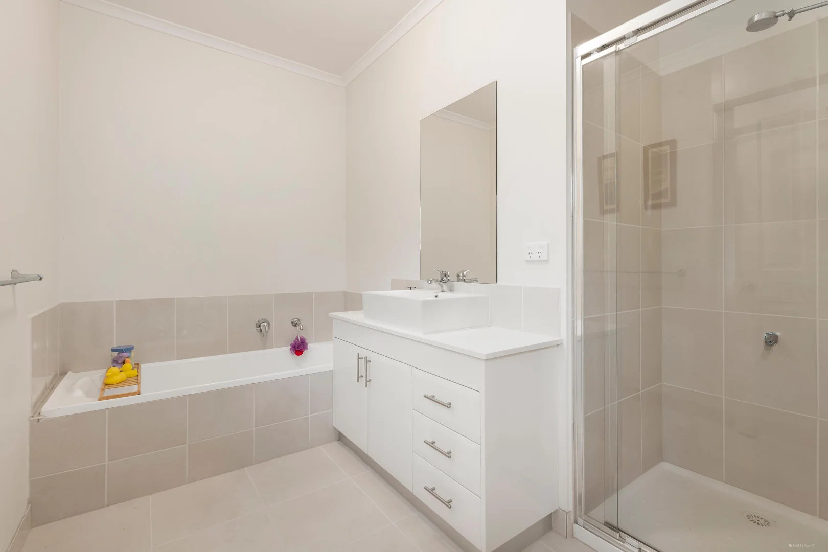 Additional image 7 of 4/1443 Main Road, Eltham VIC 3095