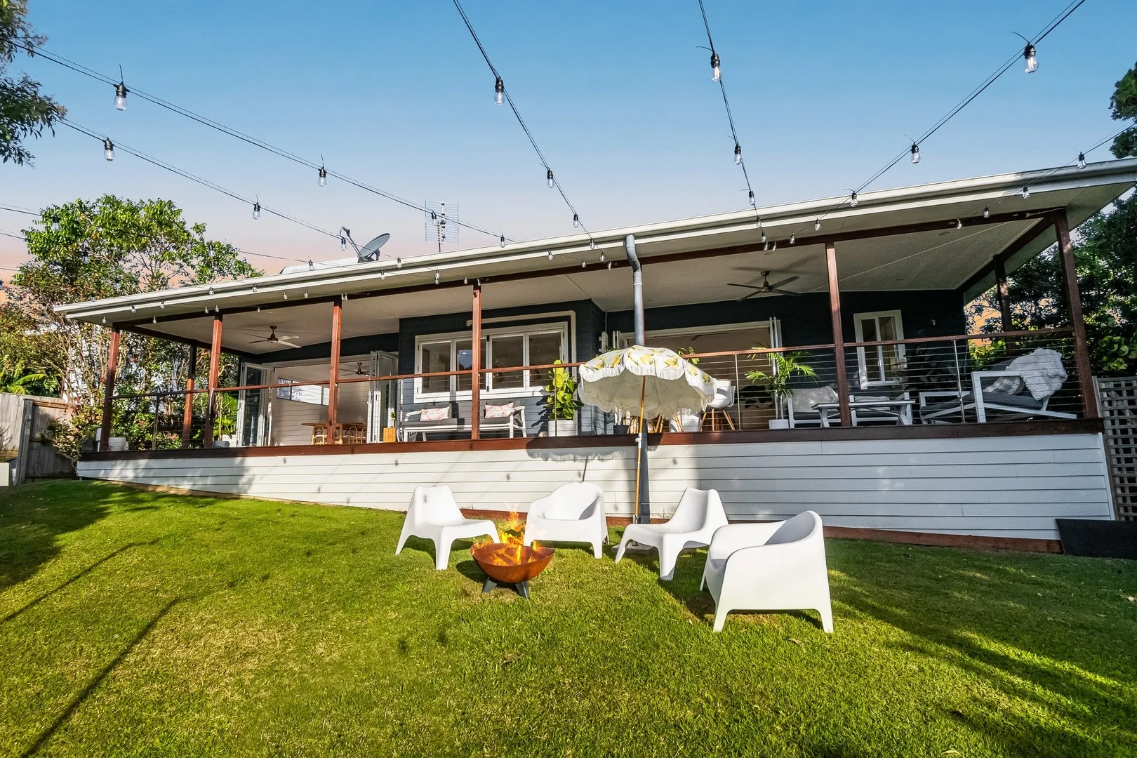 Additional image 3 of 2 & 2A Seaview Street, Byron Bay NSW 2481