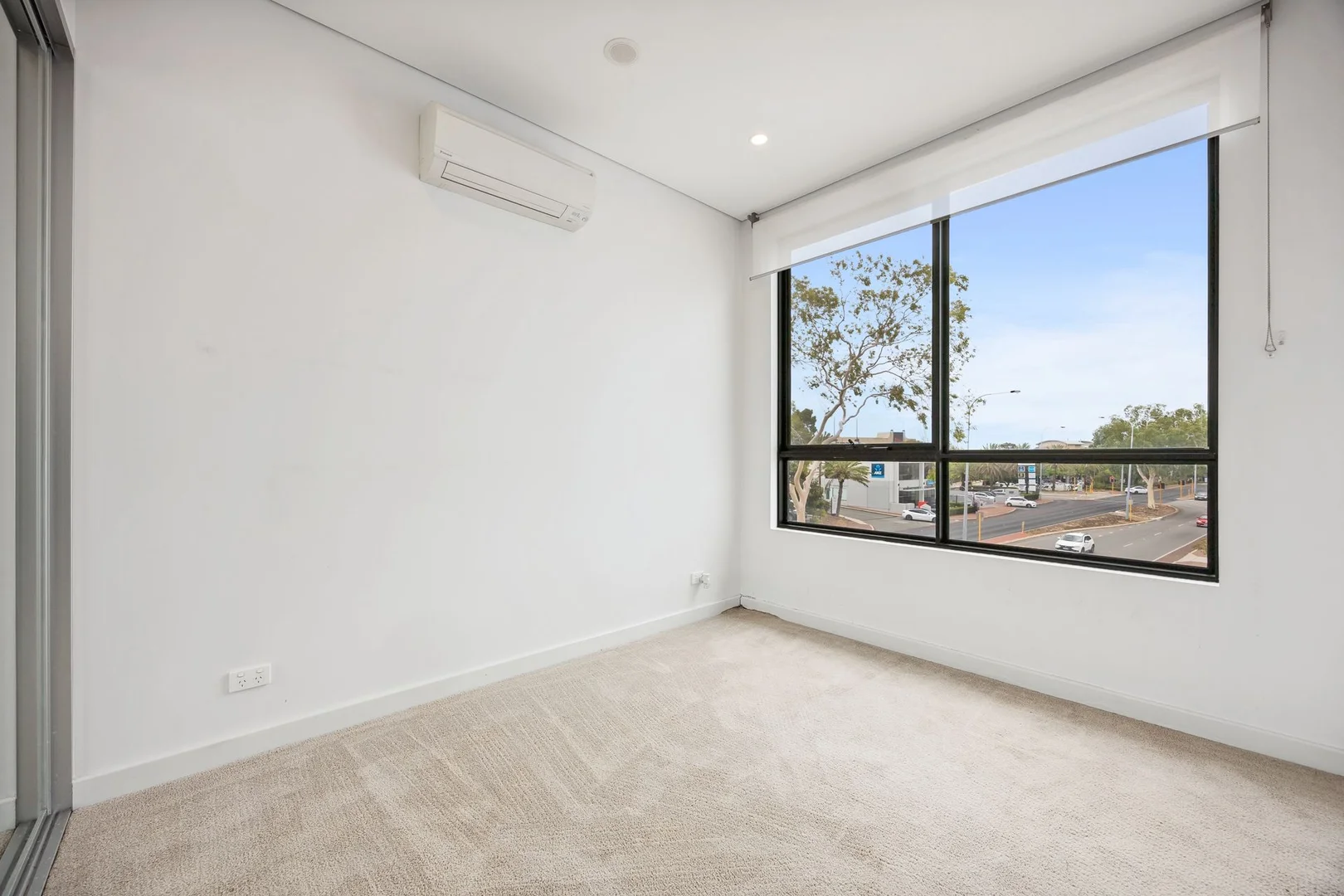 Additional image 7 of 14/1 Davenport Road, Booragoon WA 6154