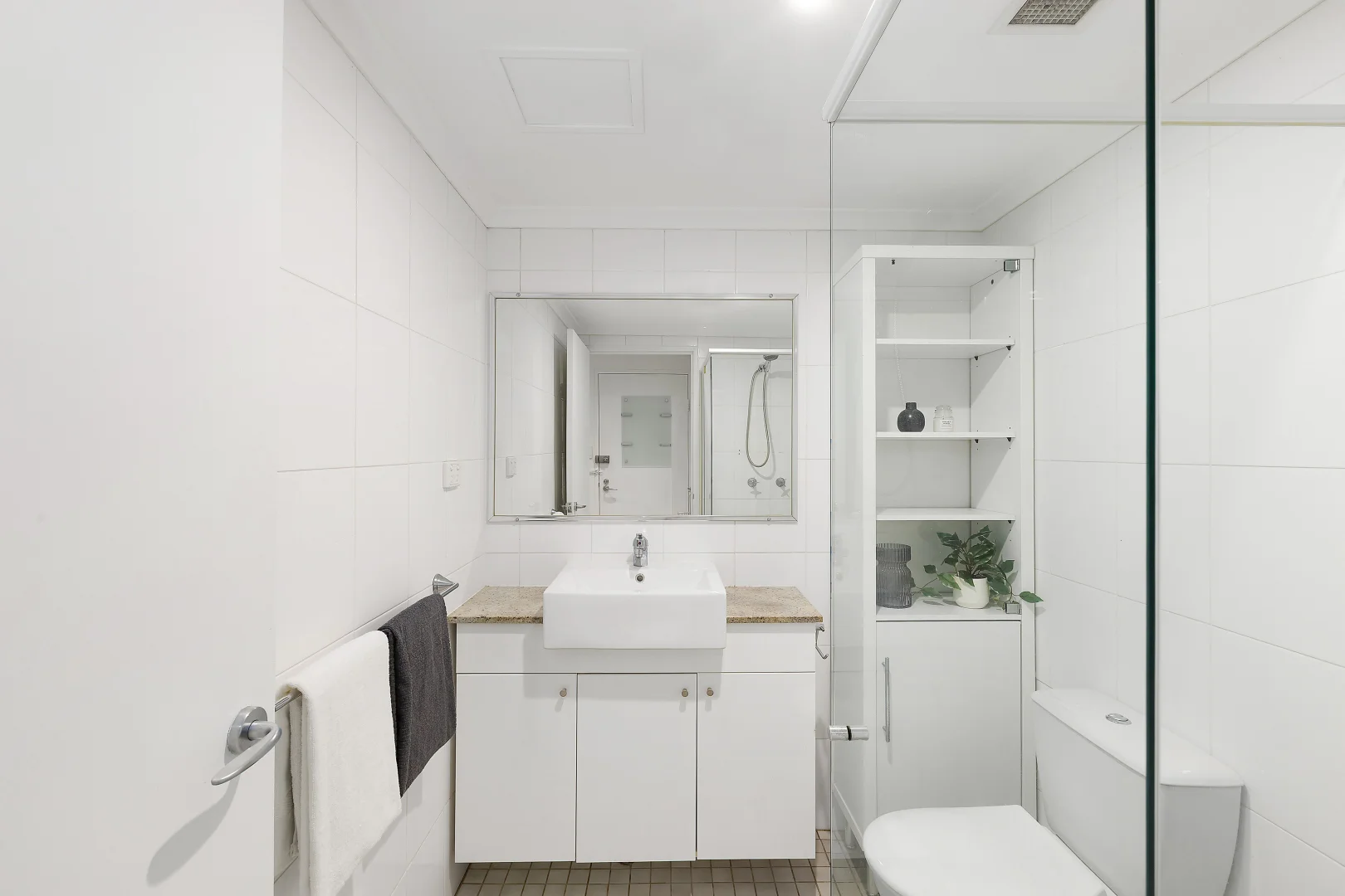 Additional image 5 of 18/29 Holtermann Street, Crows Nest NSW 2065