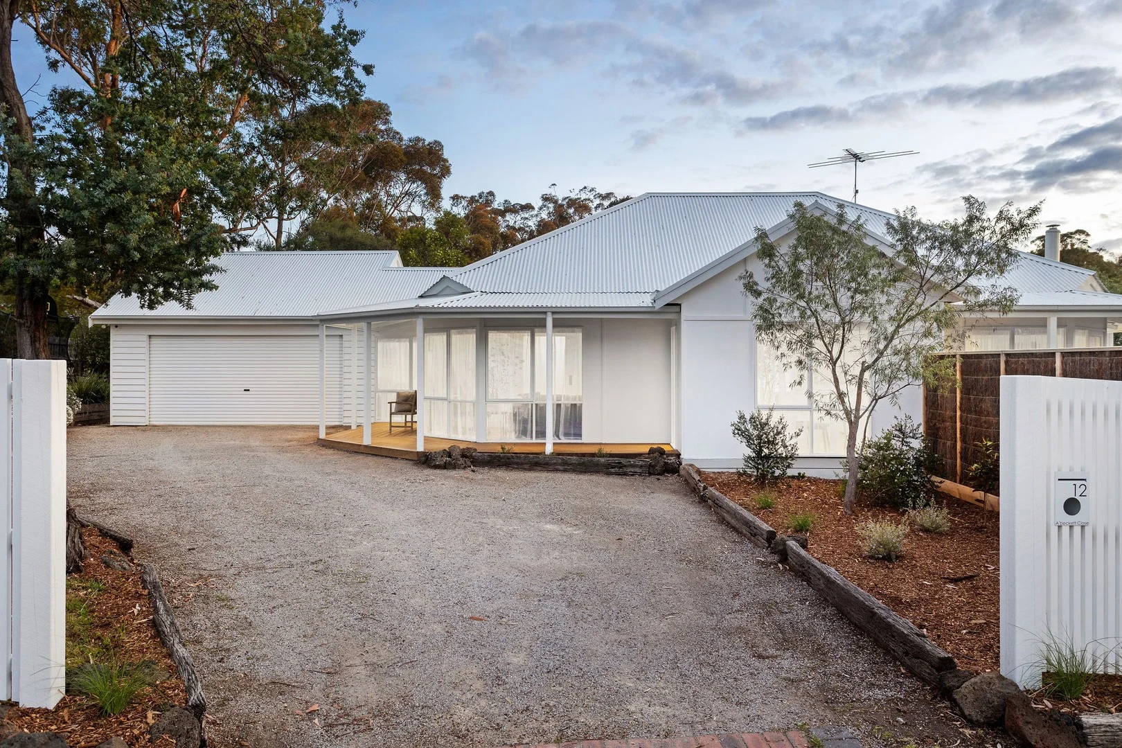 12 Abeckett Close, Mount Martha VIC 3934