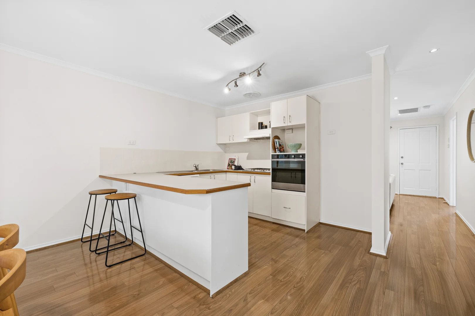 Additional image 8 of 19/262-274 Poath Road, Hughesdale VIC 3166