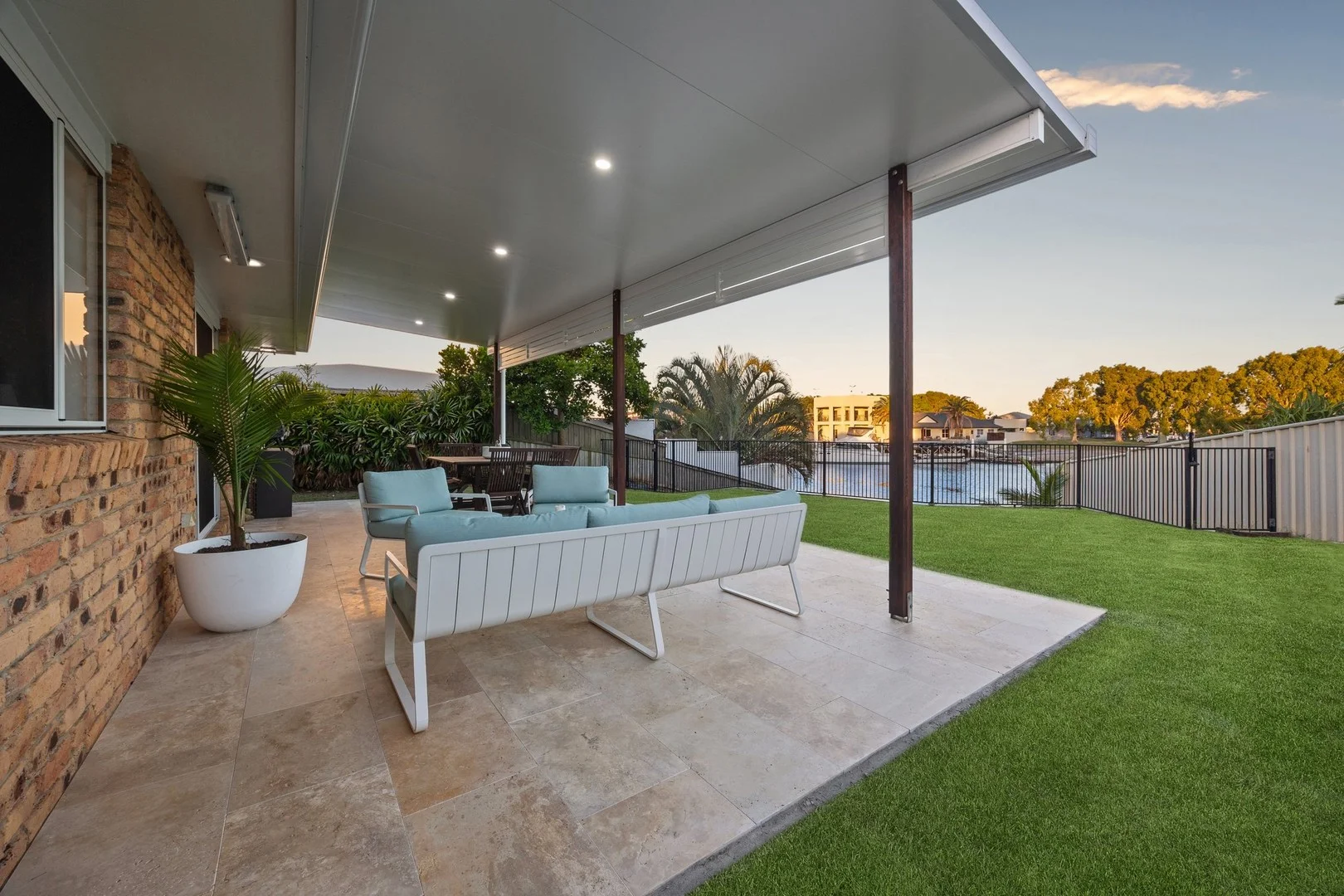 19 Mooloolah Drive, Minyama QLD 4575