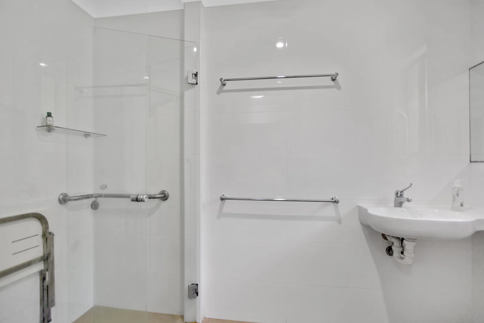 Additional image 10 of 3 Carinya Close, Hawks Nest NSW 2324