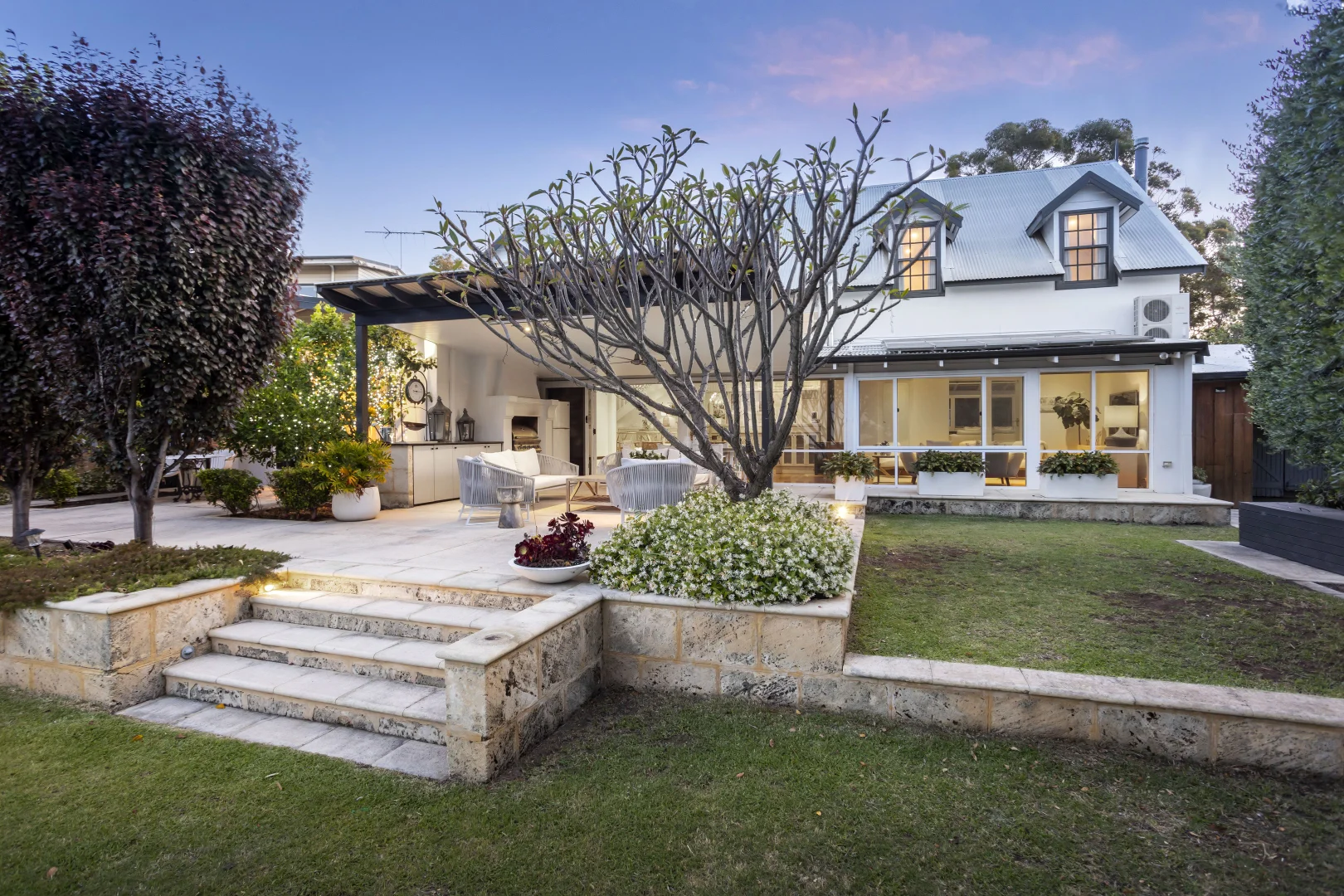 Additional image 37 of 19 Cliff Way, Claremont WA 6010