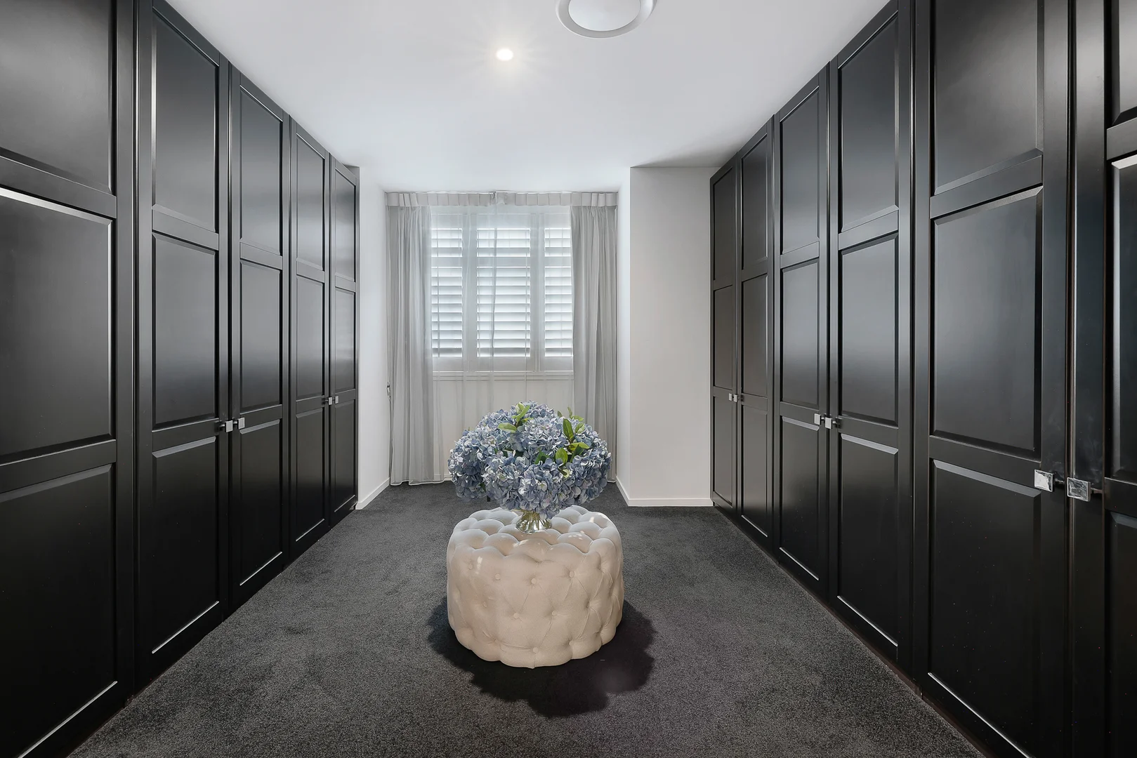 Additional image 18 of 8 Queen Guineveres Place, Sovereign Islands QLD 4216