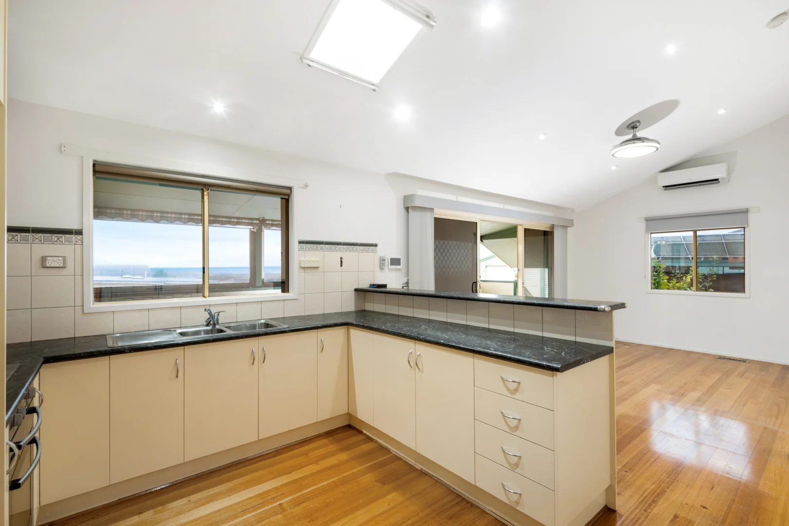 Additional image 4 of 31-33 Tower Road, Portarlington VIC 3223