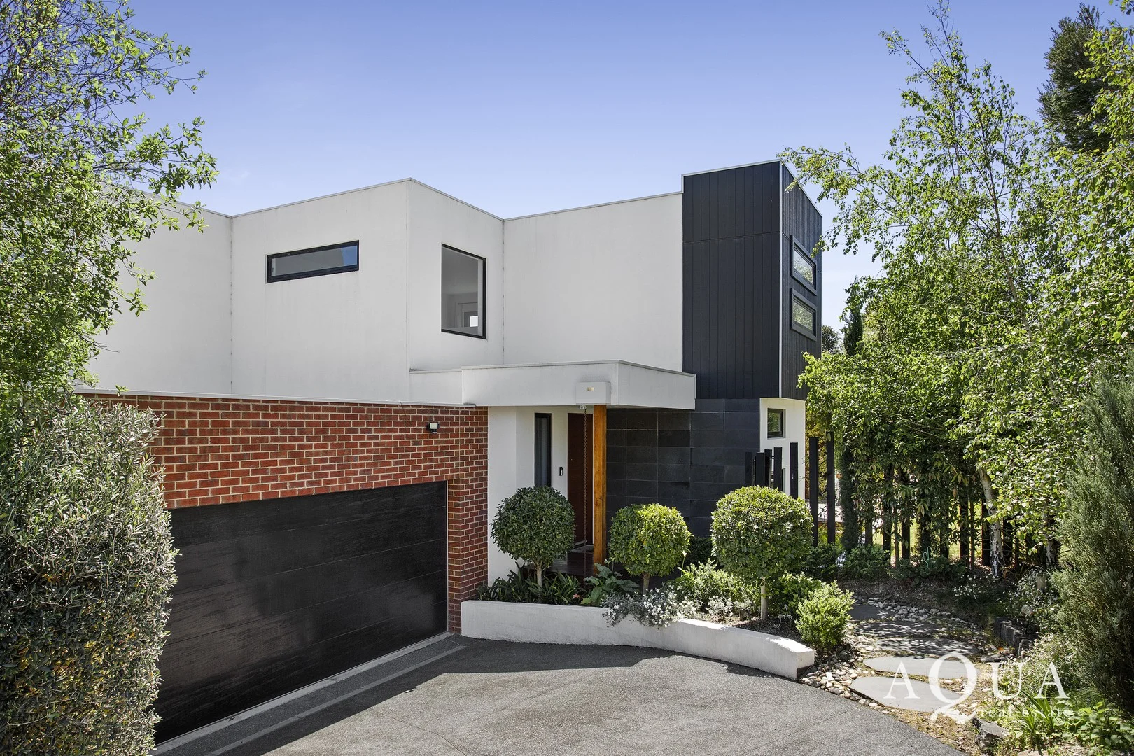 4 Watts Crescent, Mount Eliza VIC 3930
