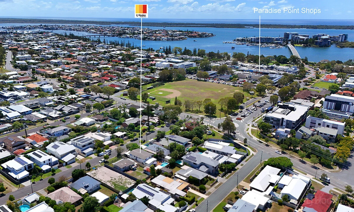 Additional image 25 of 8 Plover Avenue, Paradise Point QLD 4216