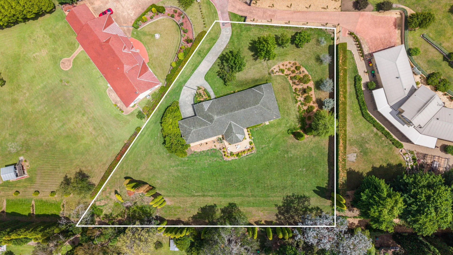 Additional image 18 of 10 Copplestone Lane, Bowral NSW 2576