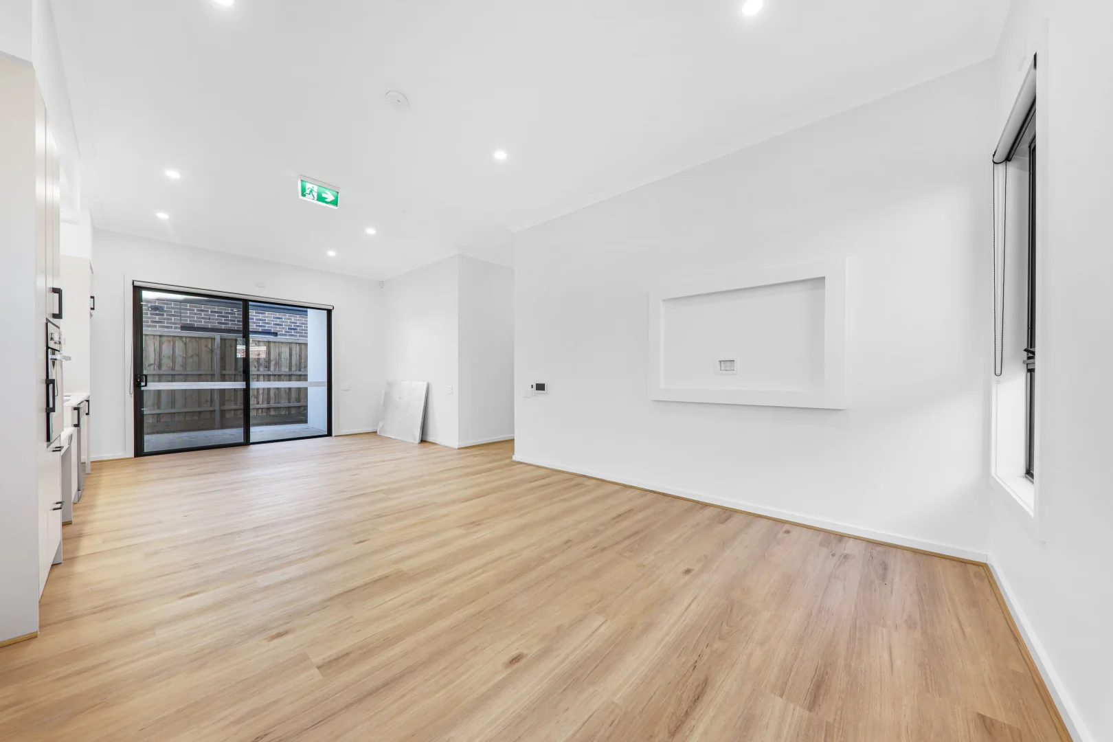 Additional image 5 of 4 Bobbin Street, Fraser Rise VIC 3336