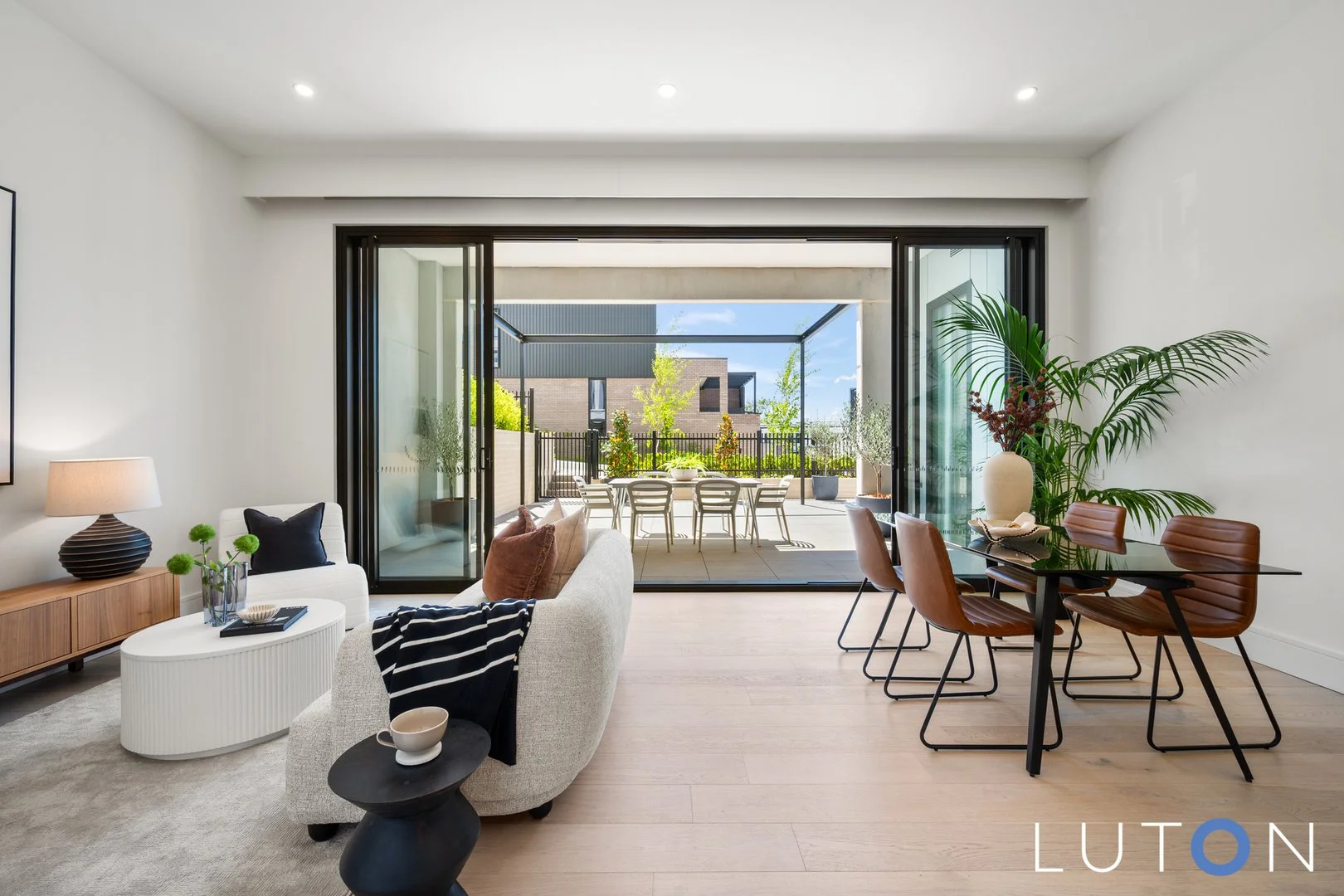 4/4 Lady Nelson Place, Red Hill ACT 2603