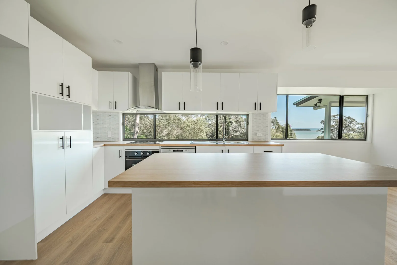 Additional image 8 of 121 Channel Street, Russell Island QLD 4184