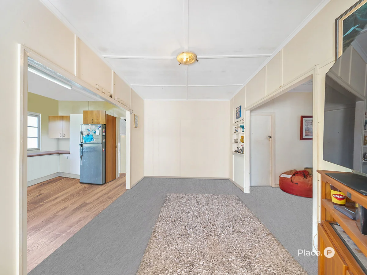 Additional image 12 of 15 Robert Street, Clontarf QLD 4019