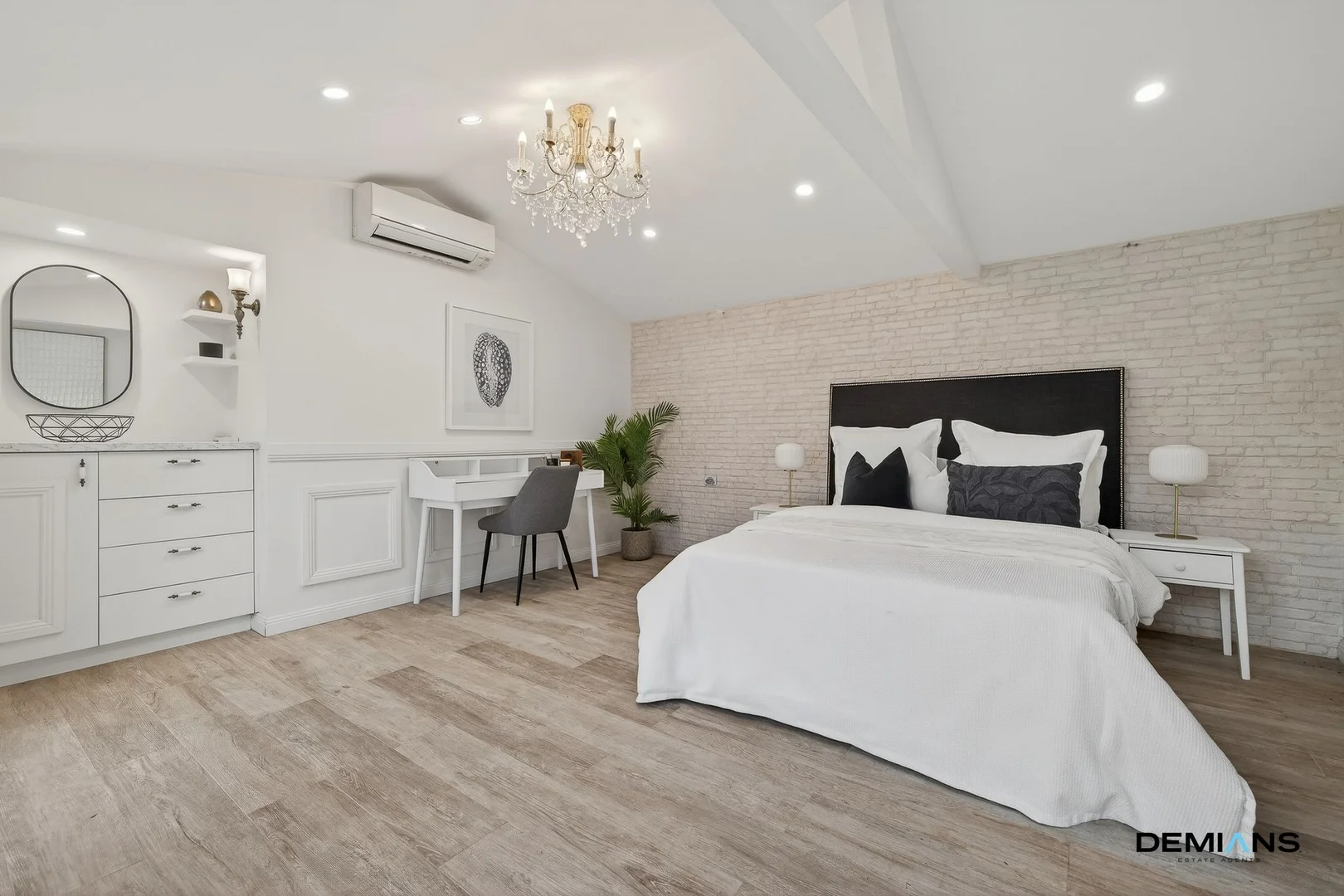 Additional image 28 of 73 Derna Road, Holsworthy NSW 2173