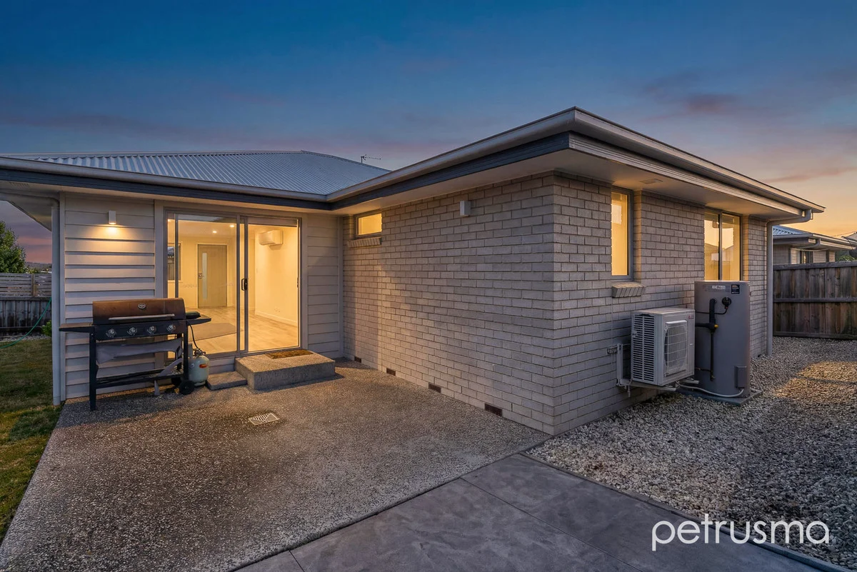 Additional image 19 of 1/4 Mabel Close, Rokeby TAS 7019