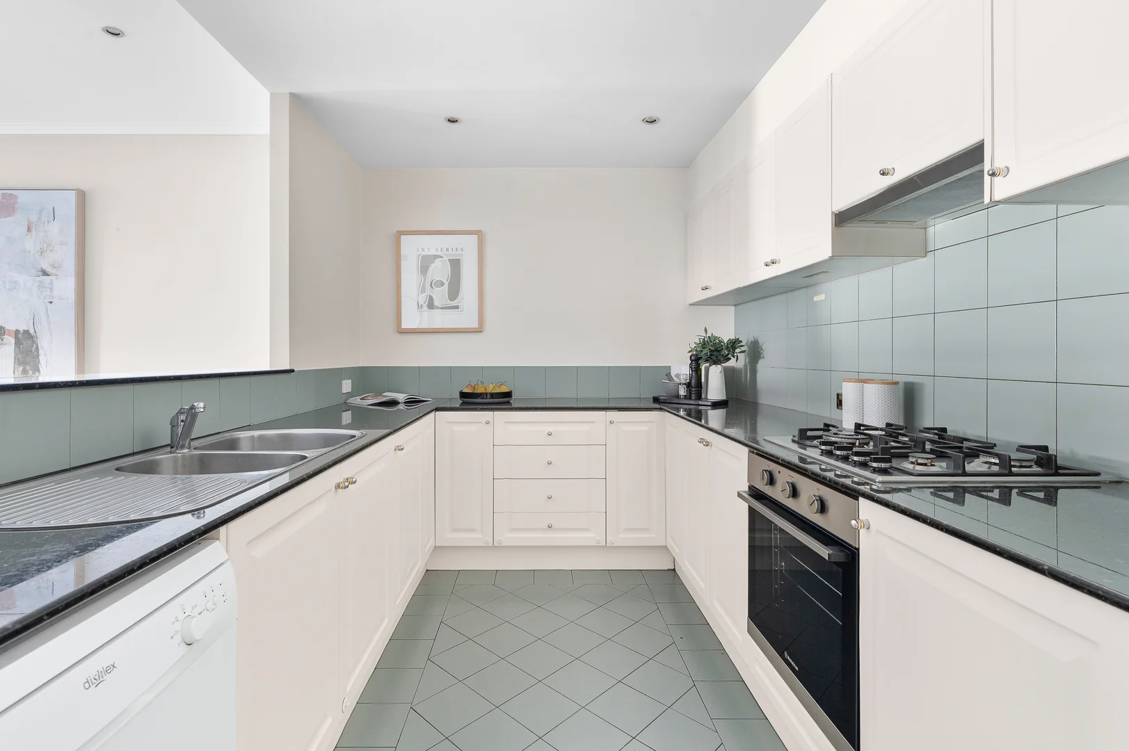 Additional image 4 of 106/15 Queens Road, Melbourne VIC 3004