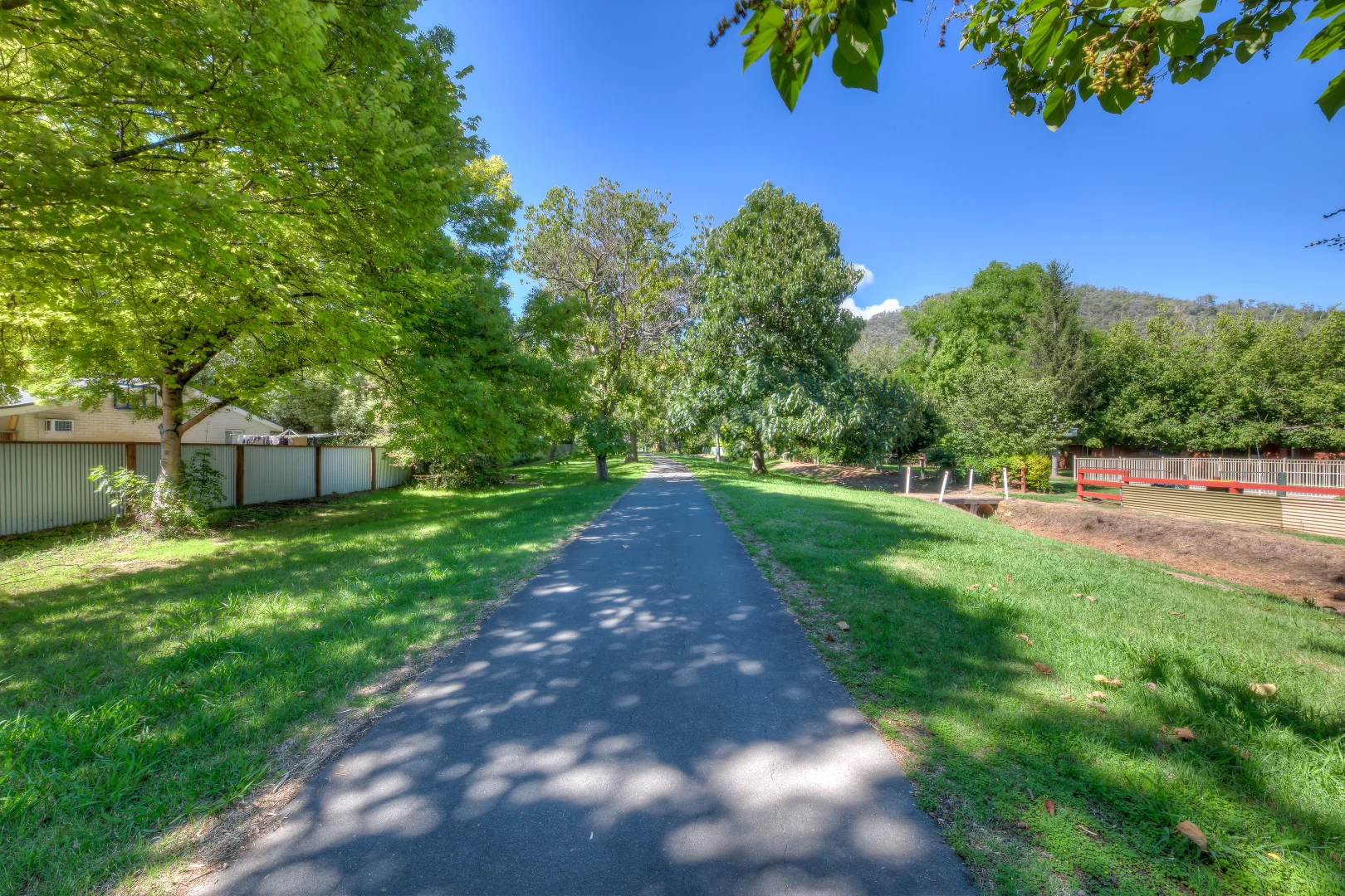 Additional image 19 of 4 Alexandra Court, Bright VIC 3741