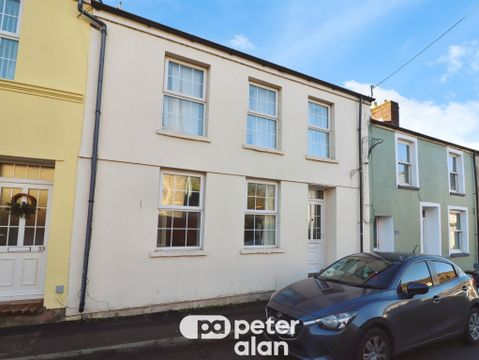 Merthyr Road, Tongwynlais, Cardiff CF15