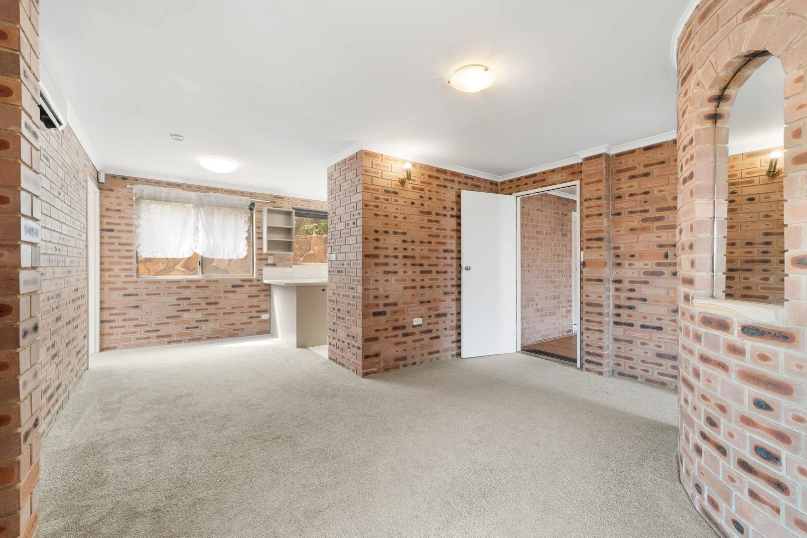 Additional image 28 of 4 Bourchier Close, Calwell ACT 2905