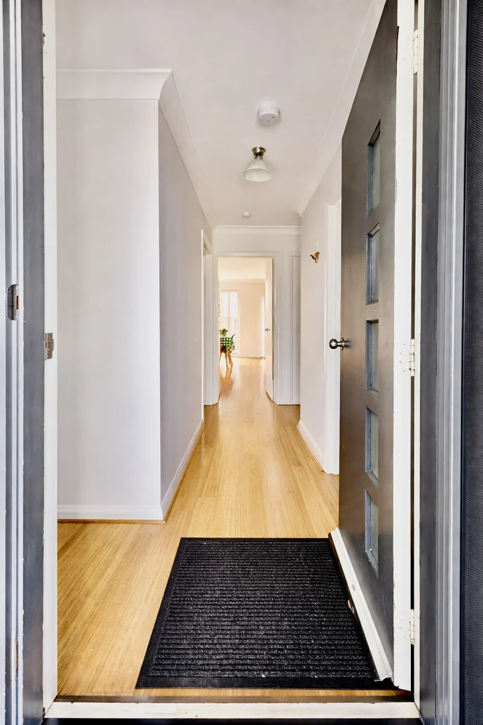 Additional image 4 of 1/18 Breen Place, Jerrabomberra NSW 2619