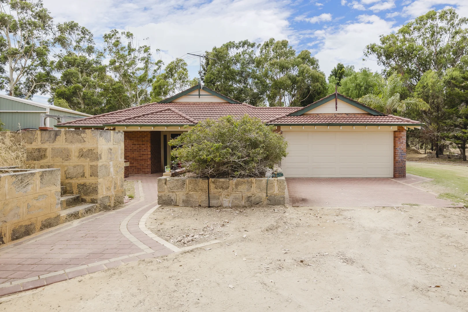 Additional image 2 of 340 Tamarisk Drive, Gabbadah WA 6041