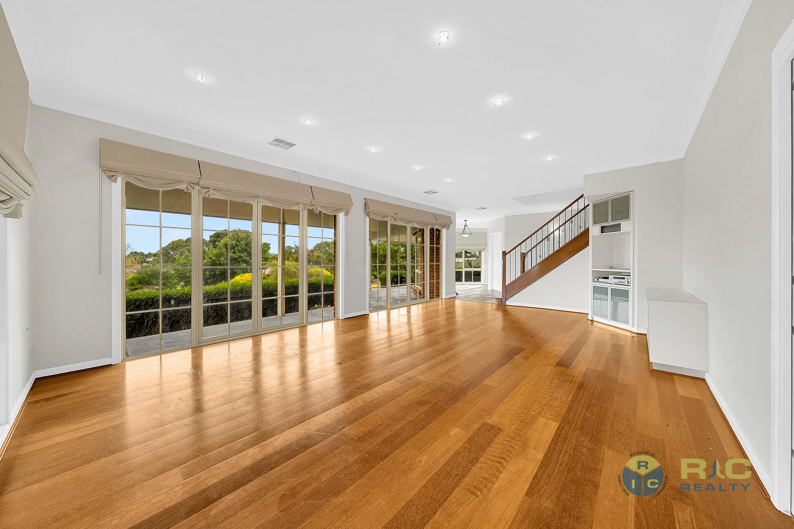 Additional image 14 of 27-29 Canterbury Way, Churchill VIC 3842