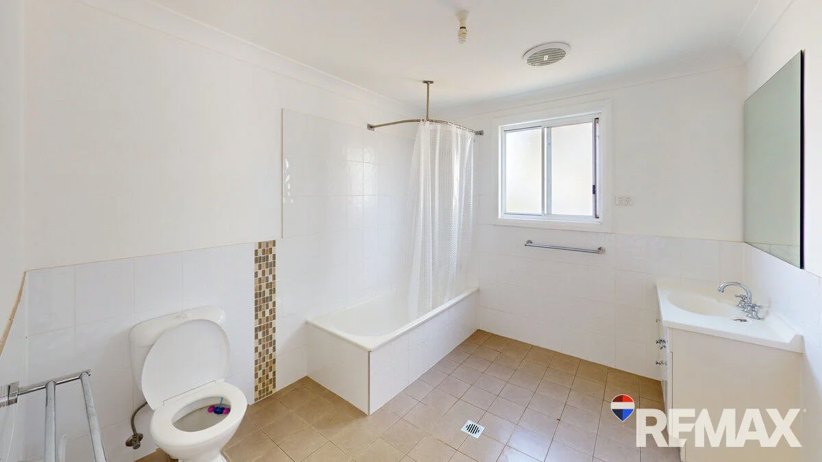 Additional image 9 of 9 King Street, Junee NSW 2663