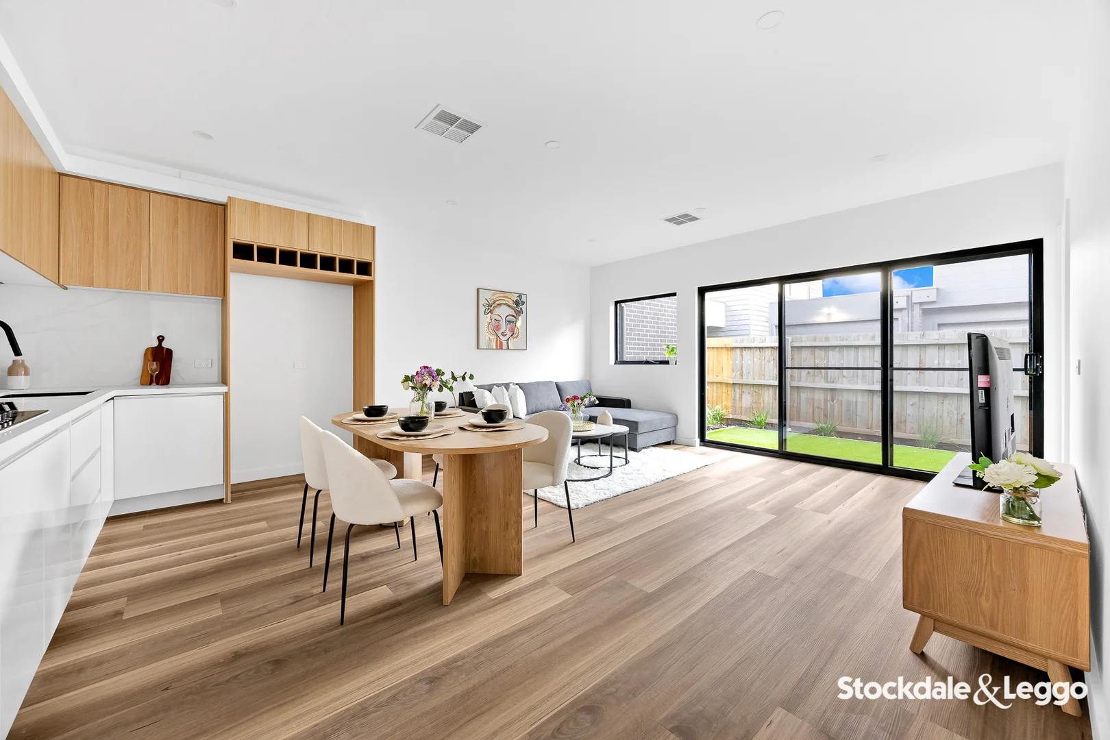 Additional image 7 of 2/12 Thomas Street, Laverton VIC 3028