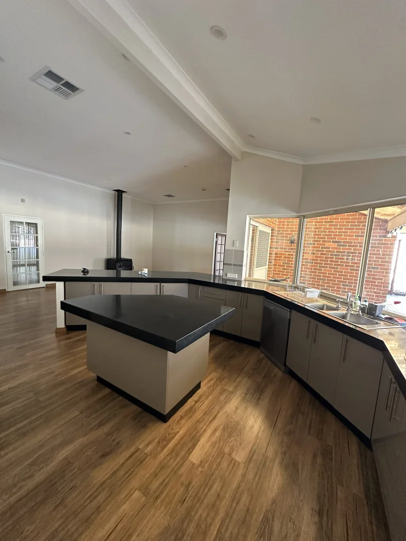 Additional image 9 of 86 Stockmans Close, Oakford WA 6121