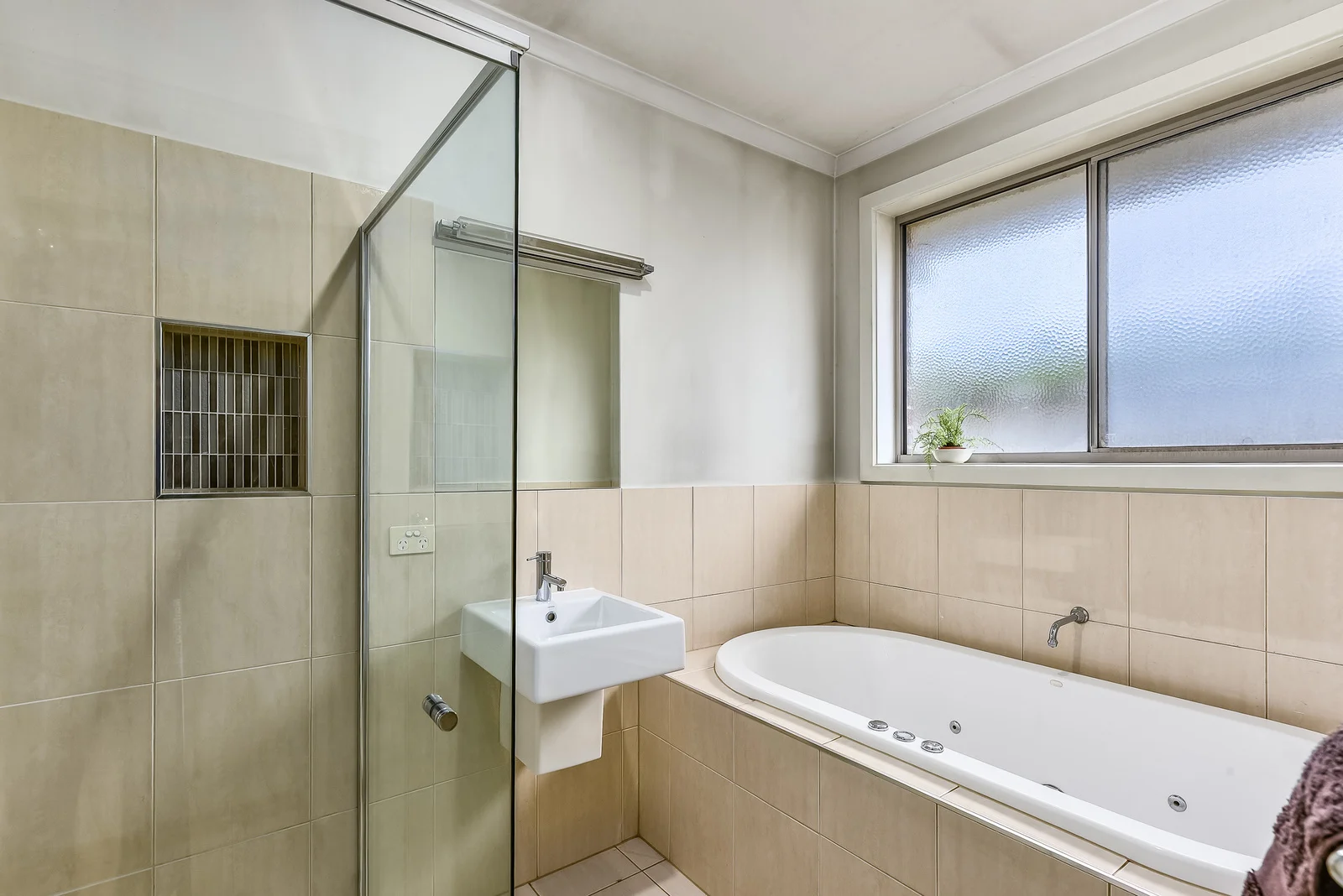 Additional image 12 of 20D Clarke St, Penola SA 5277