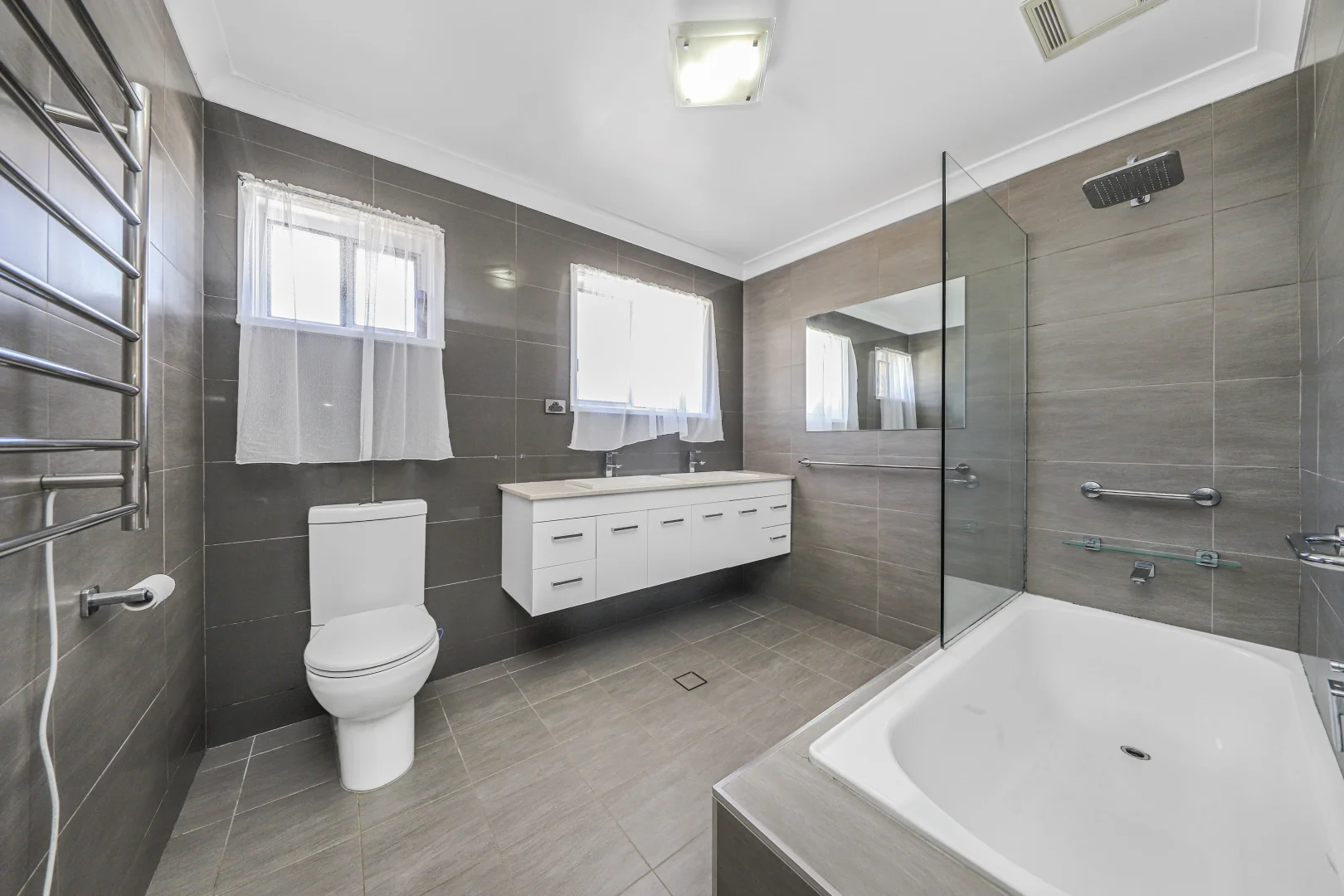 Additional image 7 of 2 Vyner Street, Tumut NSW 2720