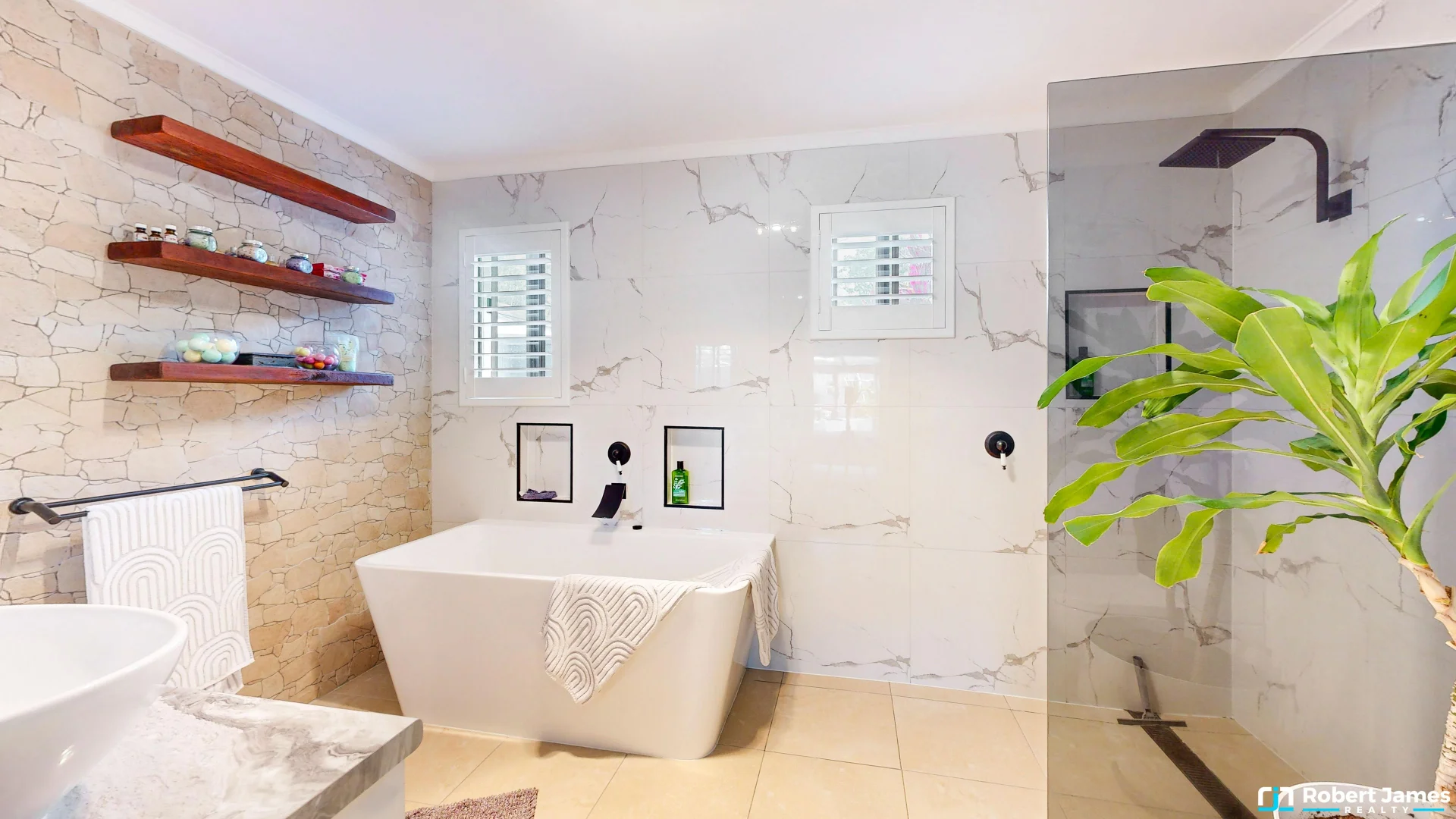 Additional image 10 of 5 Stephen Street, Tewantin QLD 4565