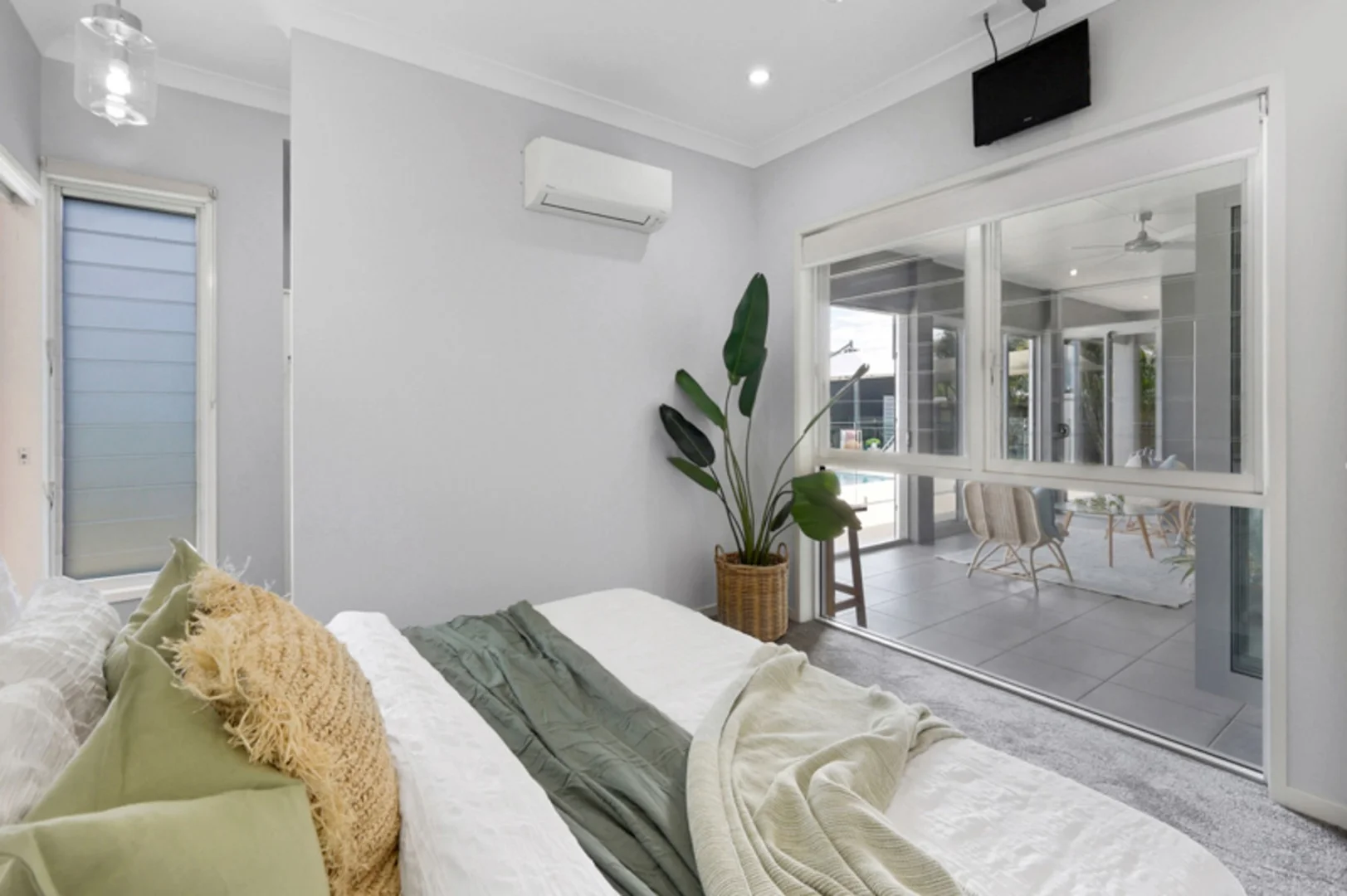 Additional image 3 of 1 Shuttlewood Drive, Richmond QLD 4740