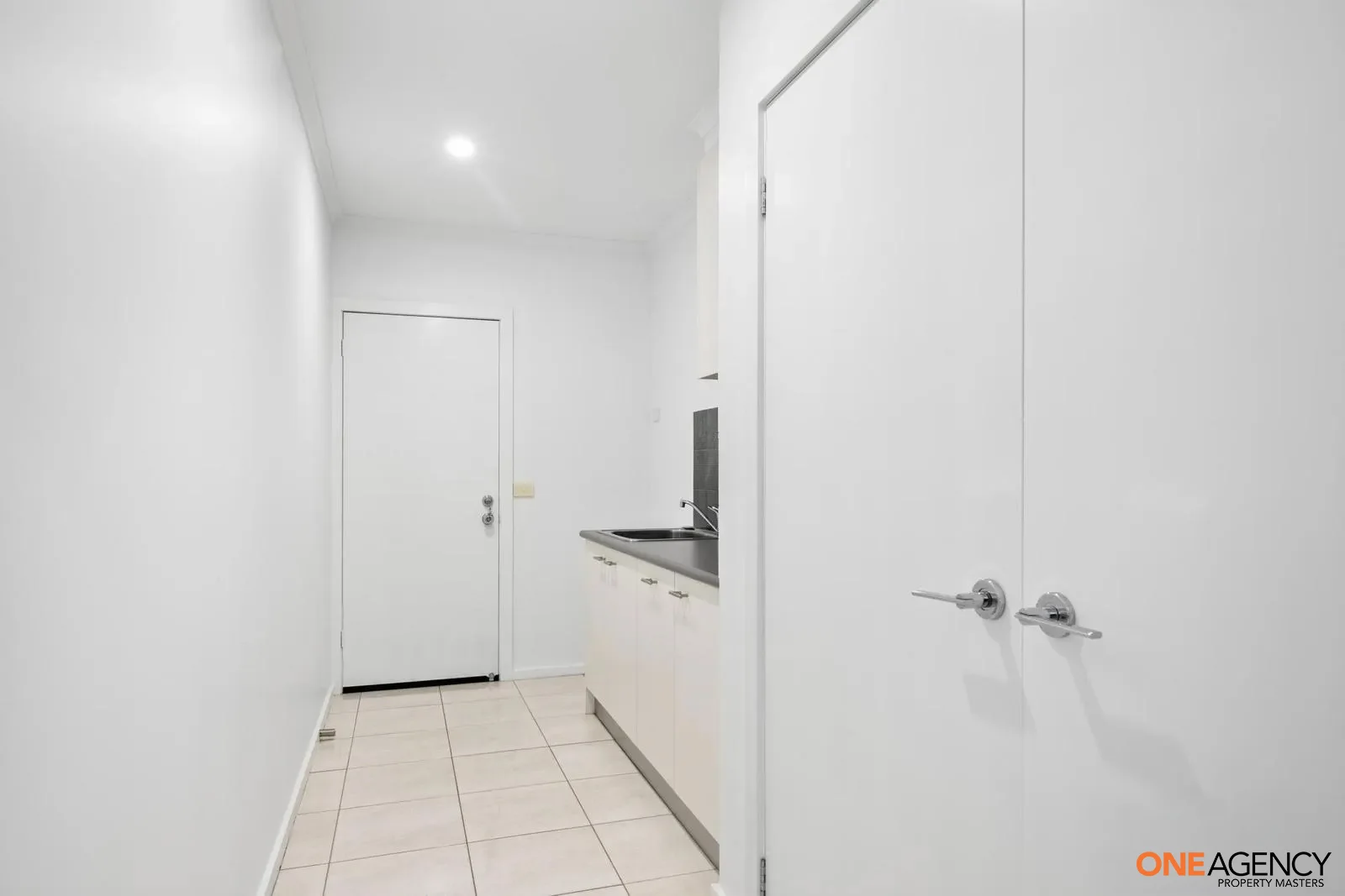 Additional image 15 of 8 Payton Crescent, Canadian VIC 3350