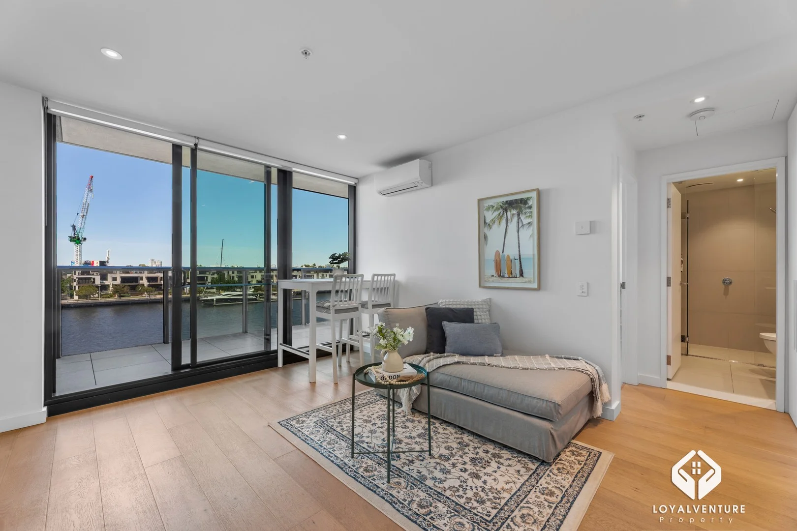 304/915 Collins Street, Docklands VIC 3008