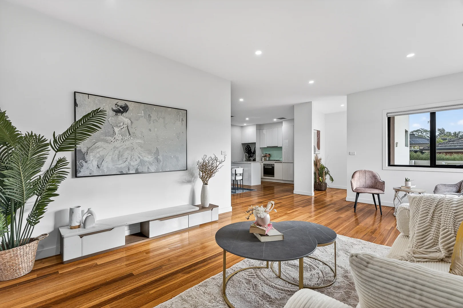 Additional image 4 of 1/18 Daphne Street, Doncaster East VIC 3109