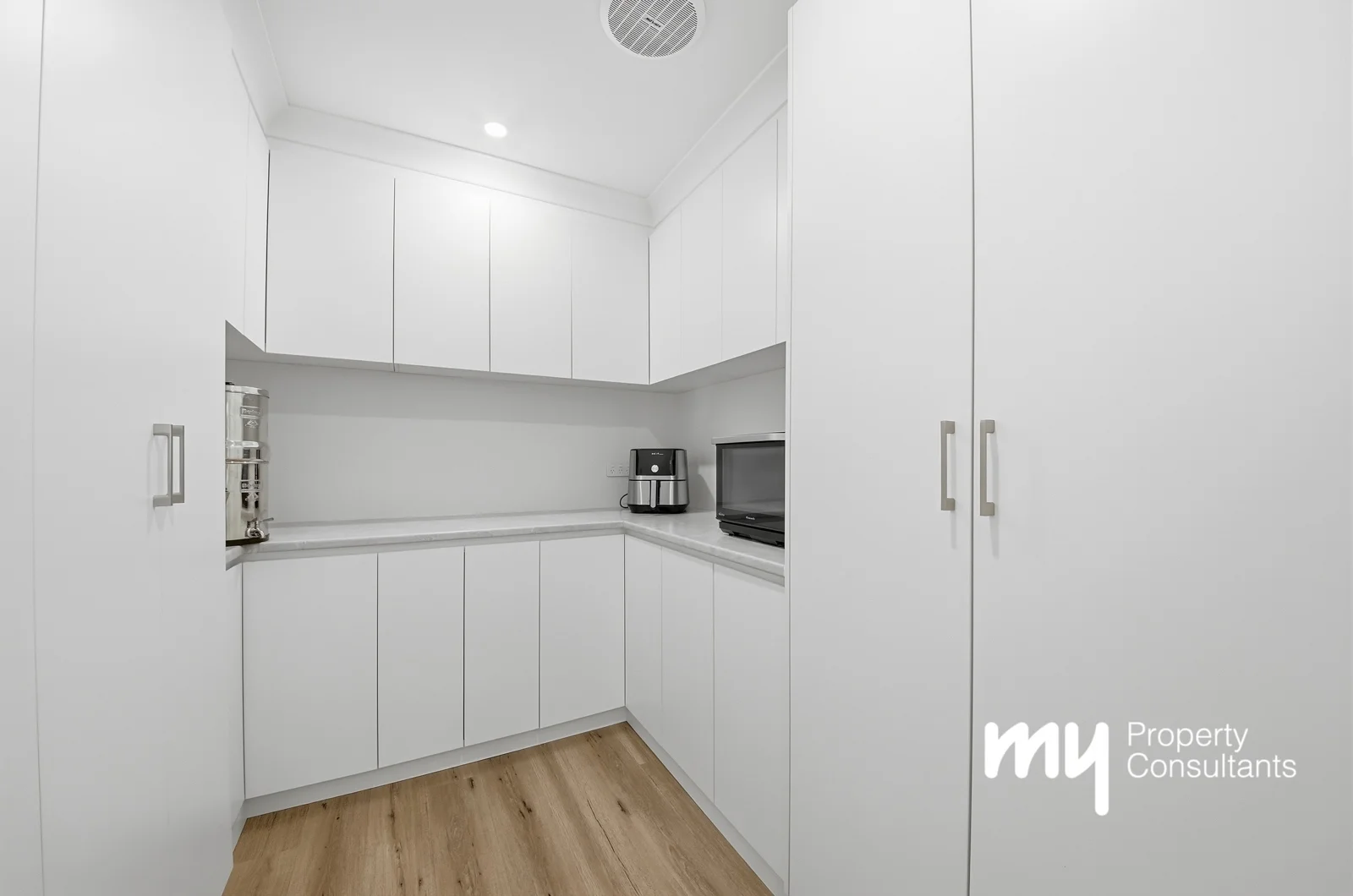 Additional image 6 of 1 Macquarie Avenue, Camden NSW 2570