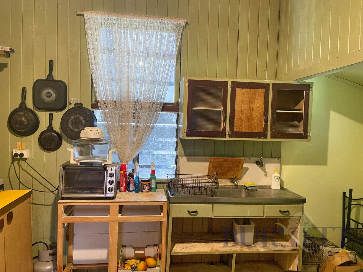 Additional image 5 of 2 William Street, Biggenden QLD 4621