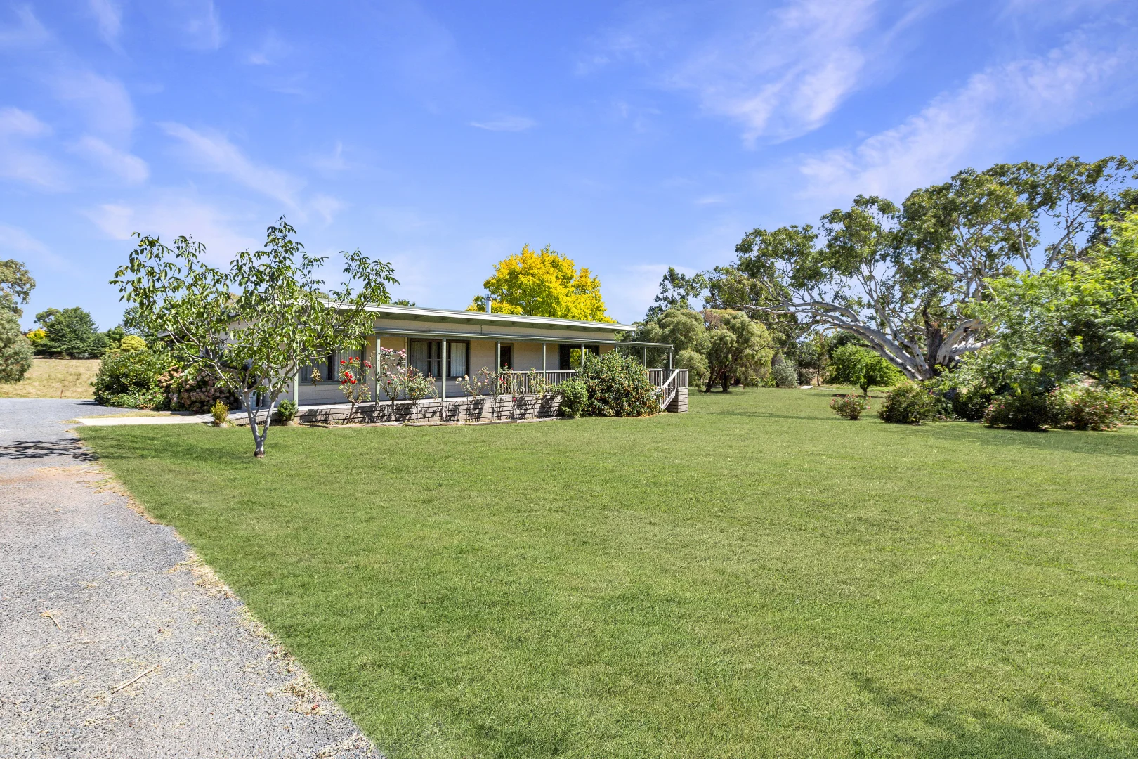 Additional image 2 of 76 Crosbys Lane, Mansfield VIC 3722