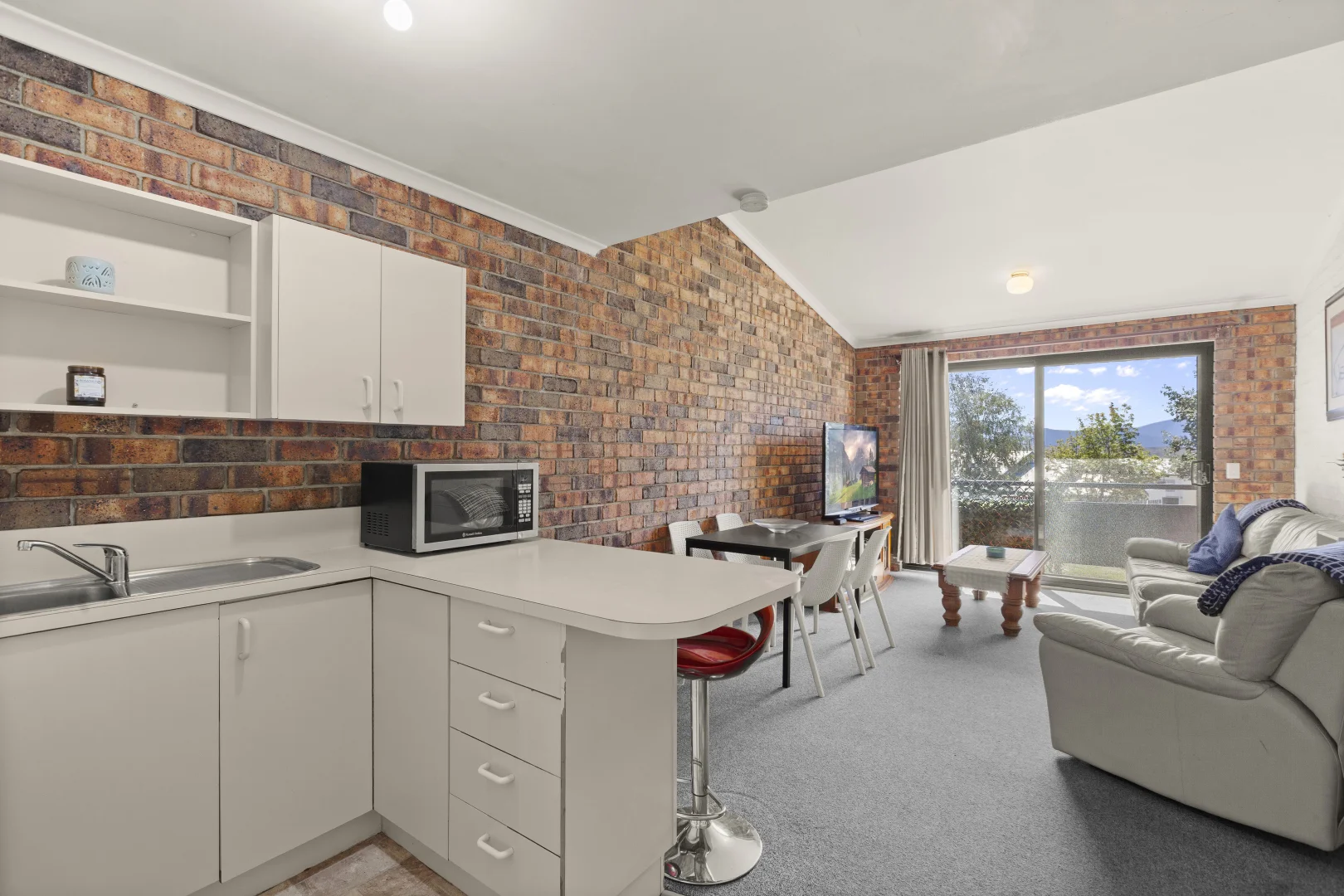Additional image 2 of 6/8 Clyde Street, Jindabyne NSW 2627