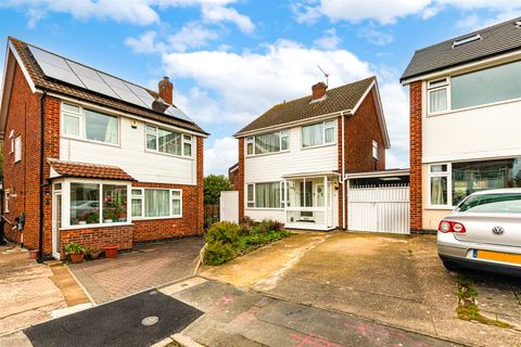 Eton Close, Leicester LE2