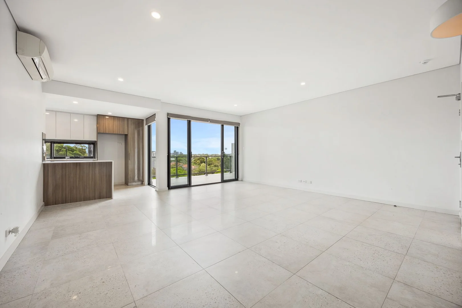 Additional image 2 of 14/1 Davenport Road, Booragoon WA 6154