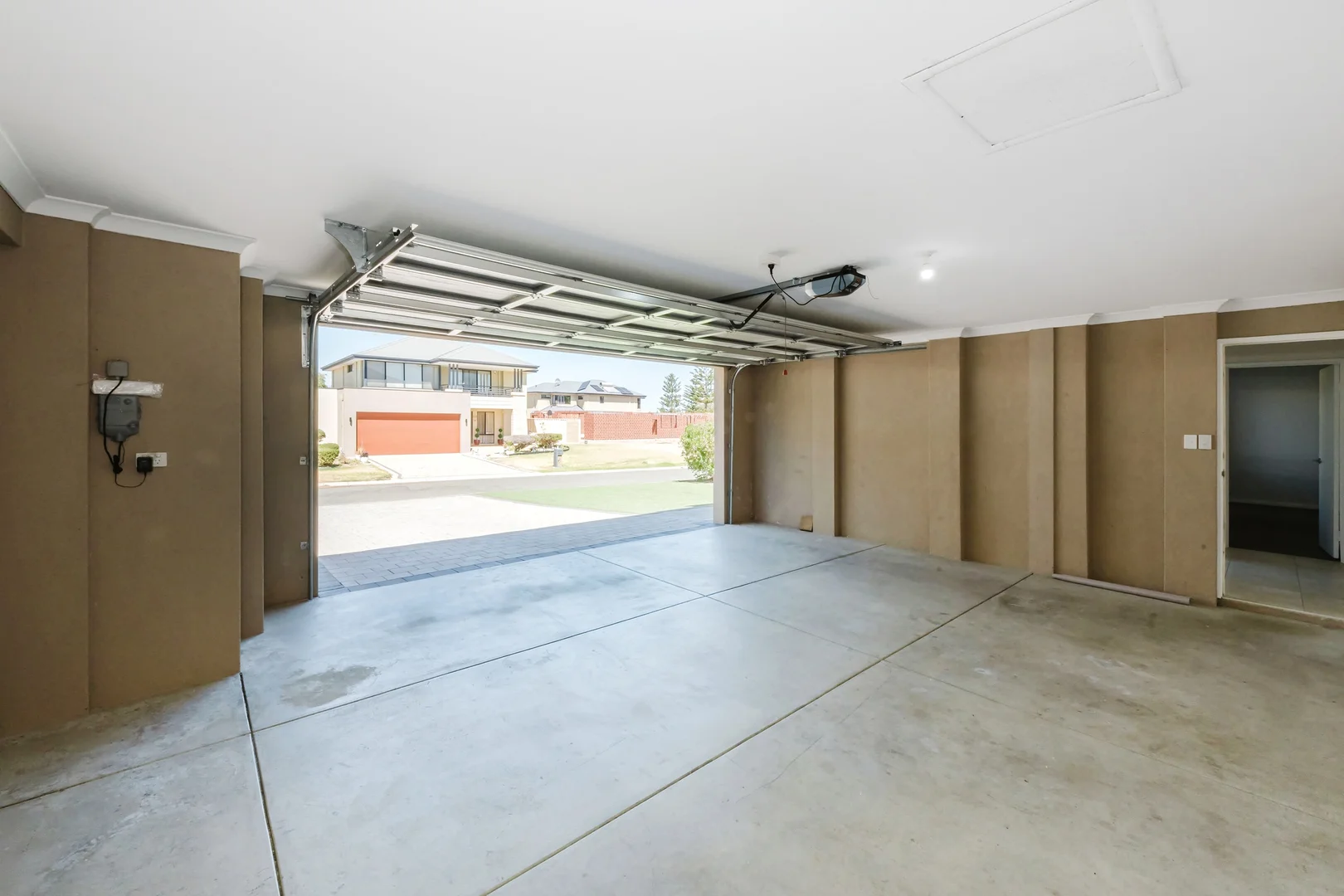 Additional image 27 of 12 Sanddune Way, Wannanup WA 6210
