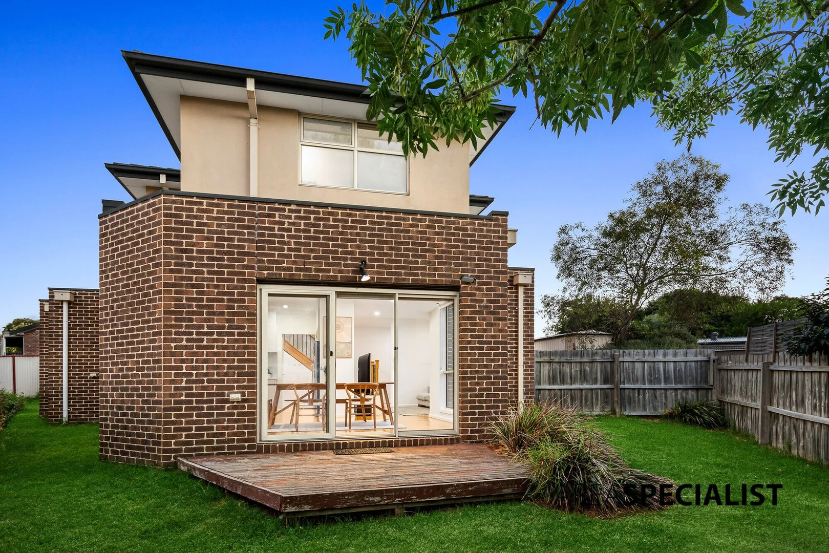 Additional image 11 of 3/7 Redleap Court, Endeavour Hills VIC 3802