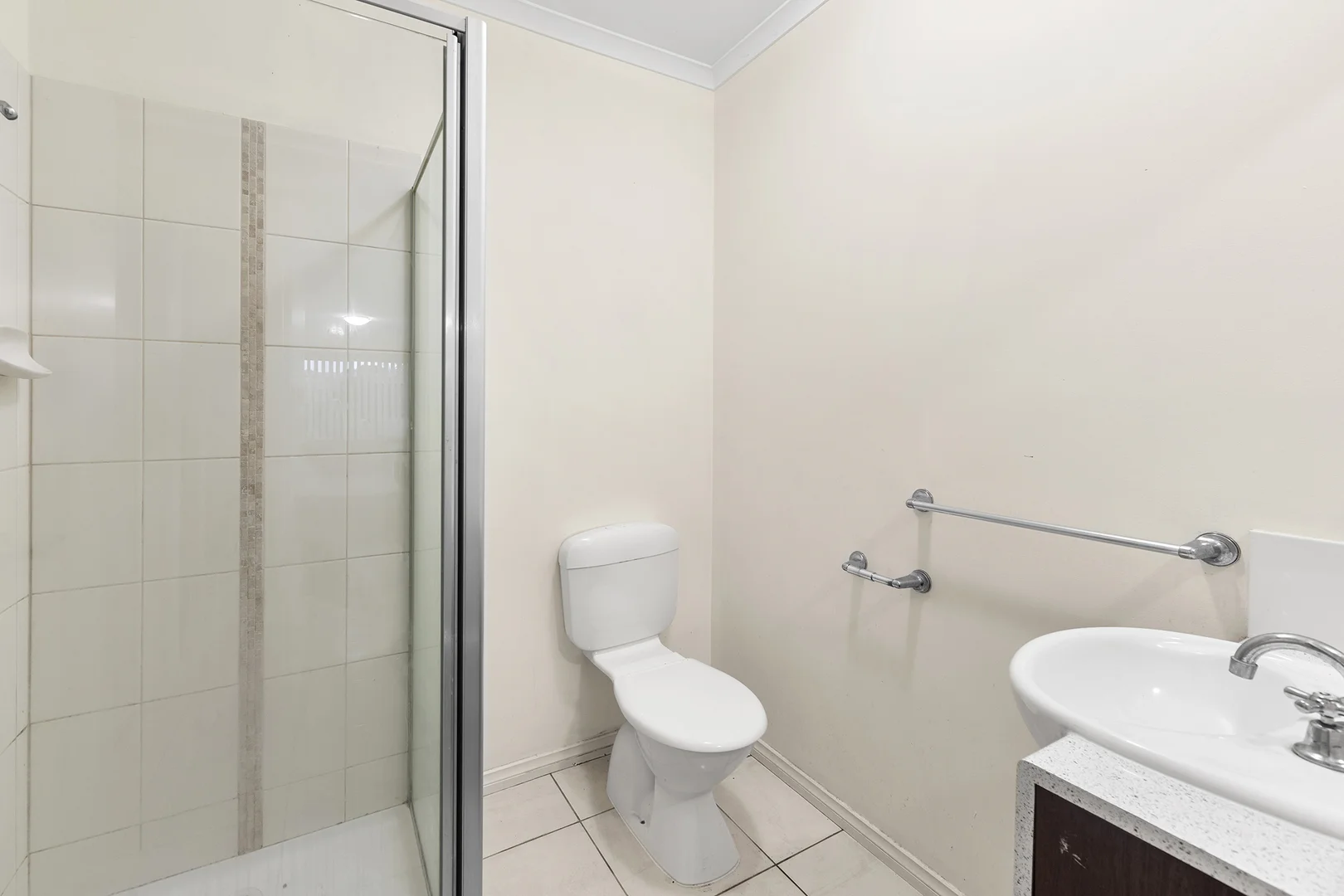 Additional image 6 of 2 Oakwood Road, Albanvale VIC 3021