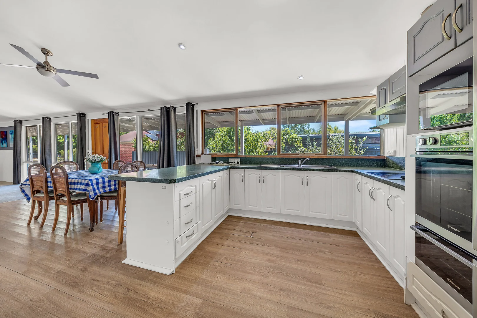 Additional image 4 of 147 Station Street, Porepunkah VIC 3740