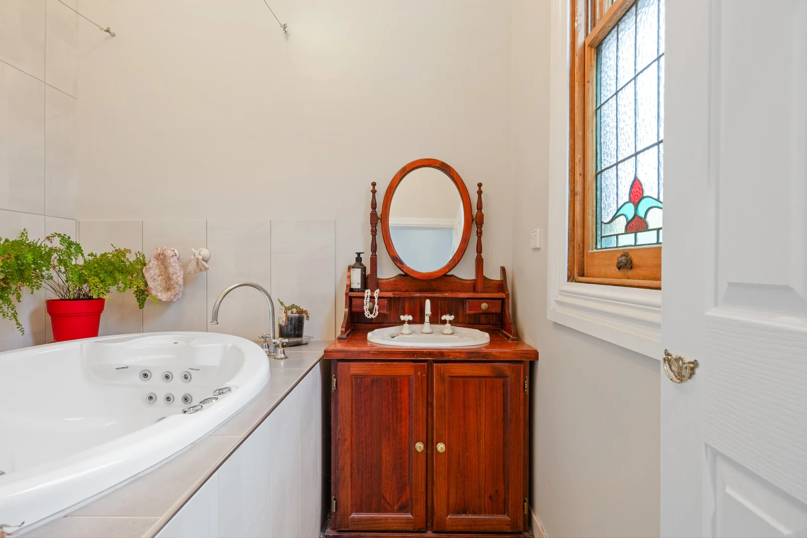 Additional image 22 of 204 Neill Street, Soldiers Hill VIC 3350